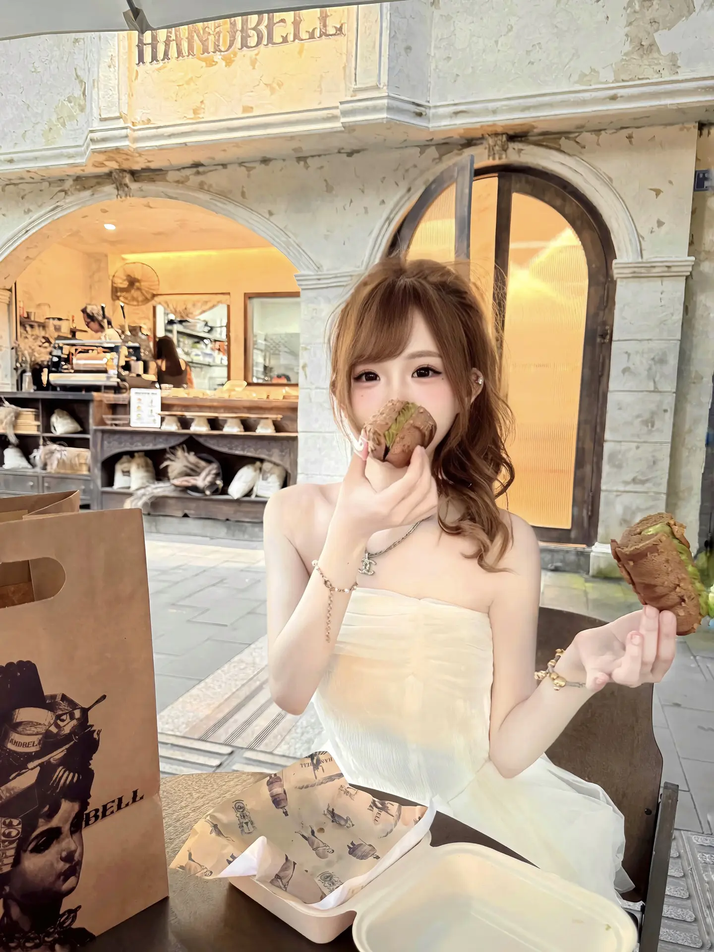 你的旧伤口总会找到新的创可贴