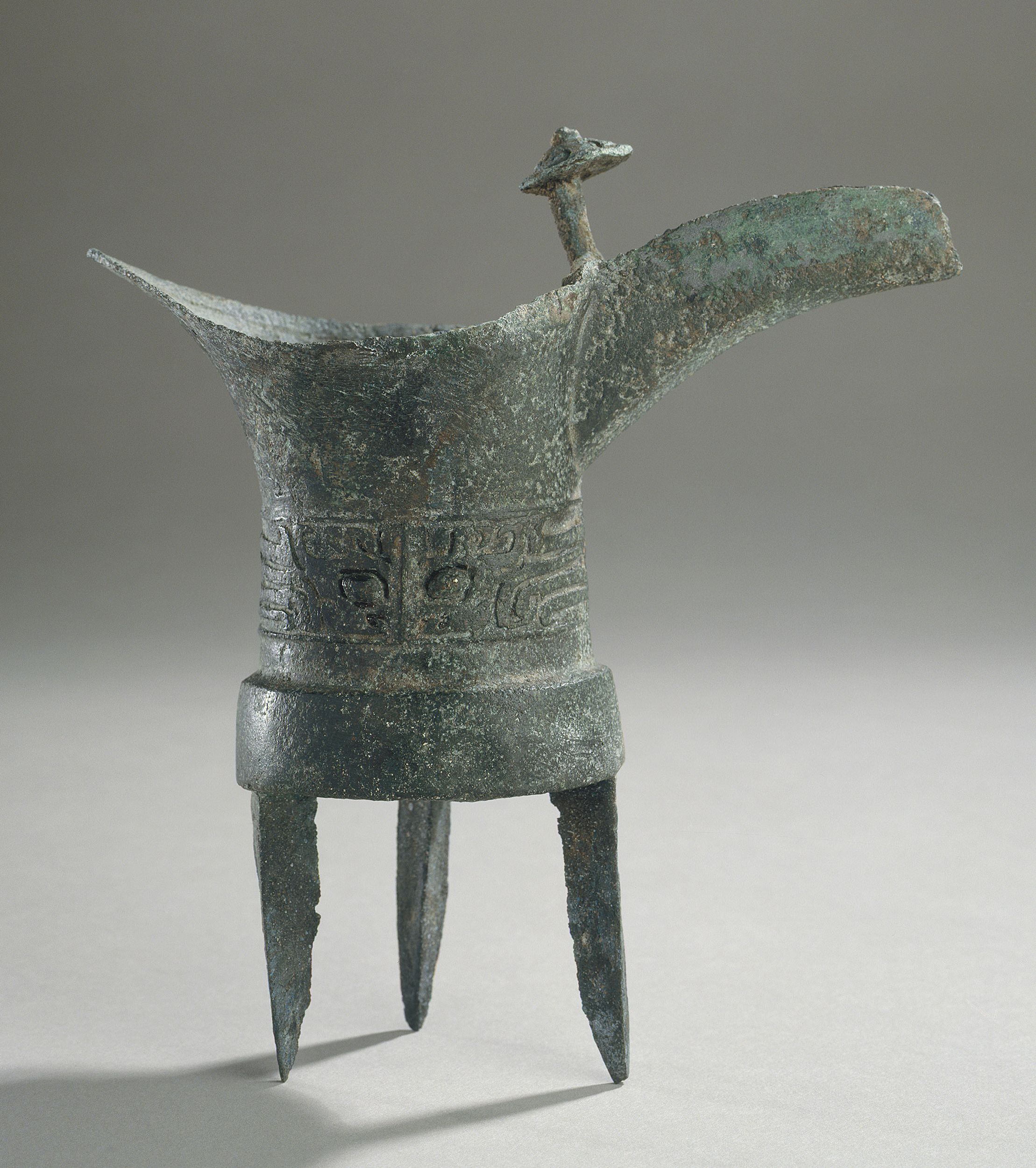 法国塞奴什美术馆藏商早期:兽面纹单柱爵 ​​​​