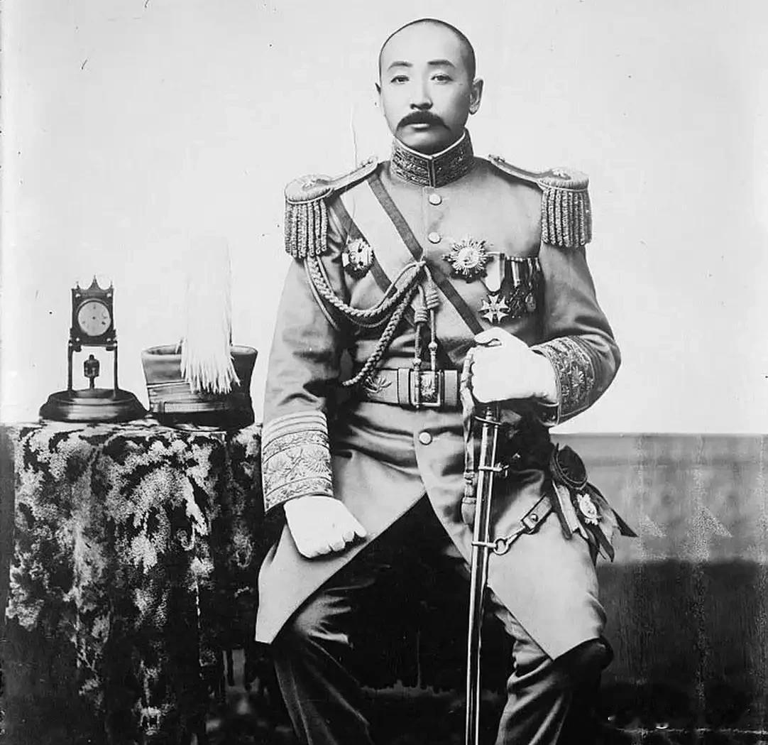 同样作为军阀的张作霖，为何能受到百姓的爱戴？我们要知道张作霖虽然是马匪出身，但从