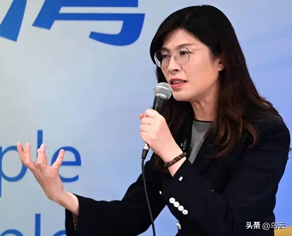 不得不说，郑丽文这一手真是太狠了！国民党主席郑丽文突然祭出了一招绝杀，直接启用了