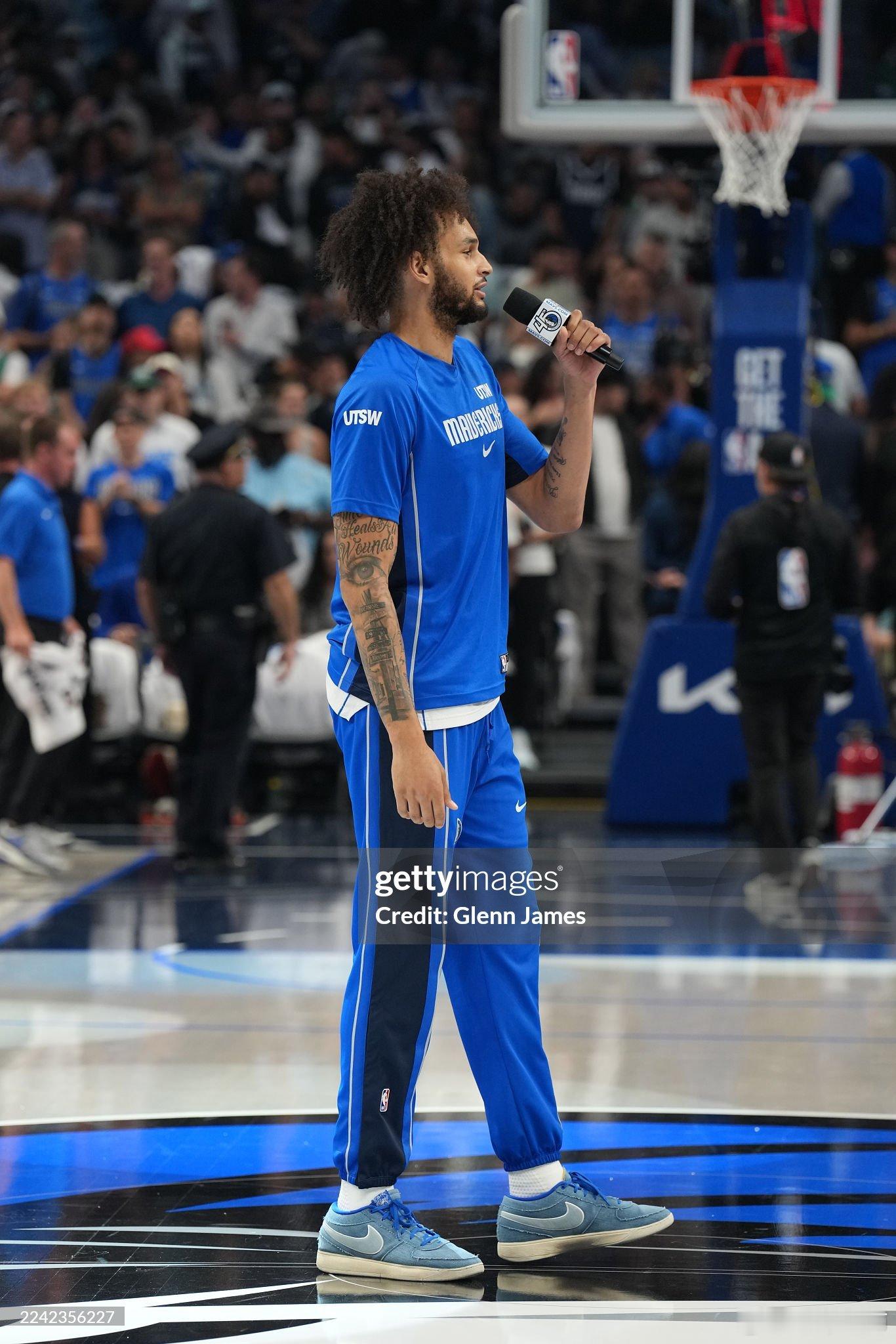 MFFL 莱夫利退网。独行侠vs太阳英格拉姆顶替库里入选全明星詹姆斯连续21年最