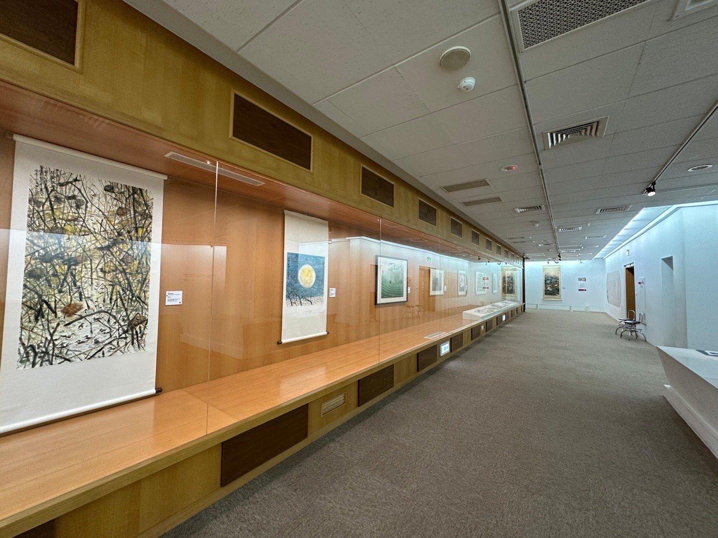 今天來卸展，要跟莊老師的畫作說再見，下一檔即將迎來膠彩畫，很期待🥰 