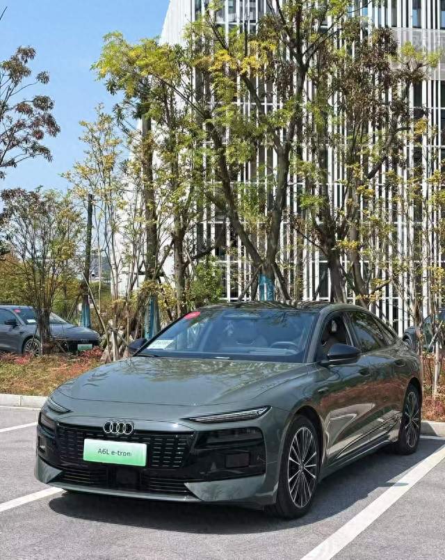 智电旗舰的“务实答卷”：长沙试驾一汽奥迪A6L e-tron