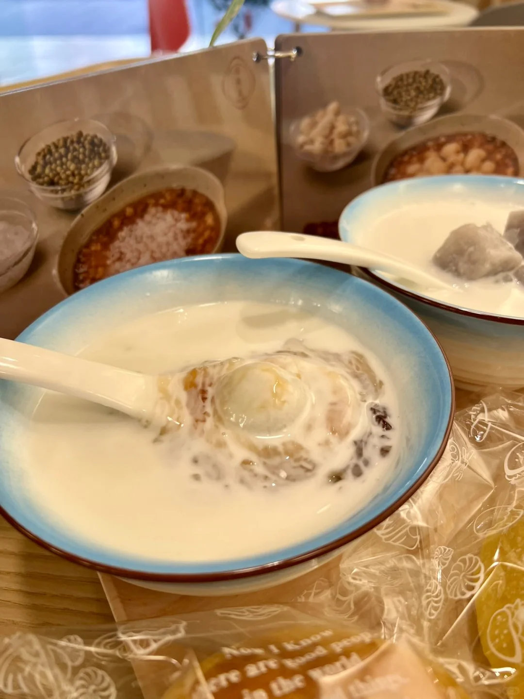 卧！！！ 这家糖水铺我可以吃连吃n次 ！