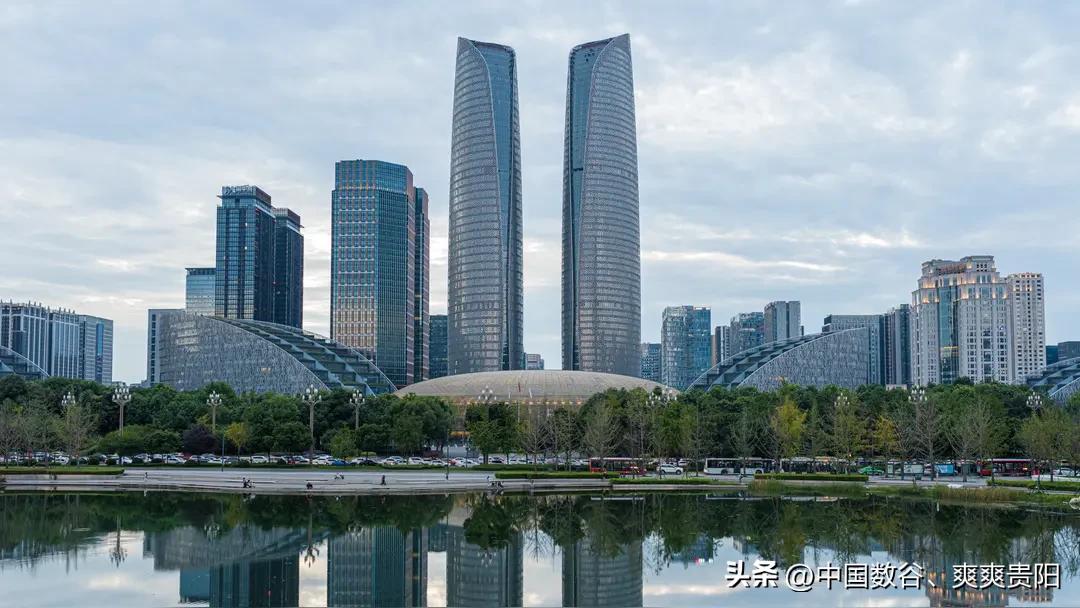 成都、杭州上半年gdp🆚

成都2026年上半年经济为12884.3亿元，同比