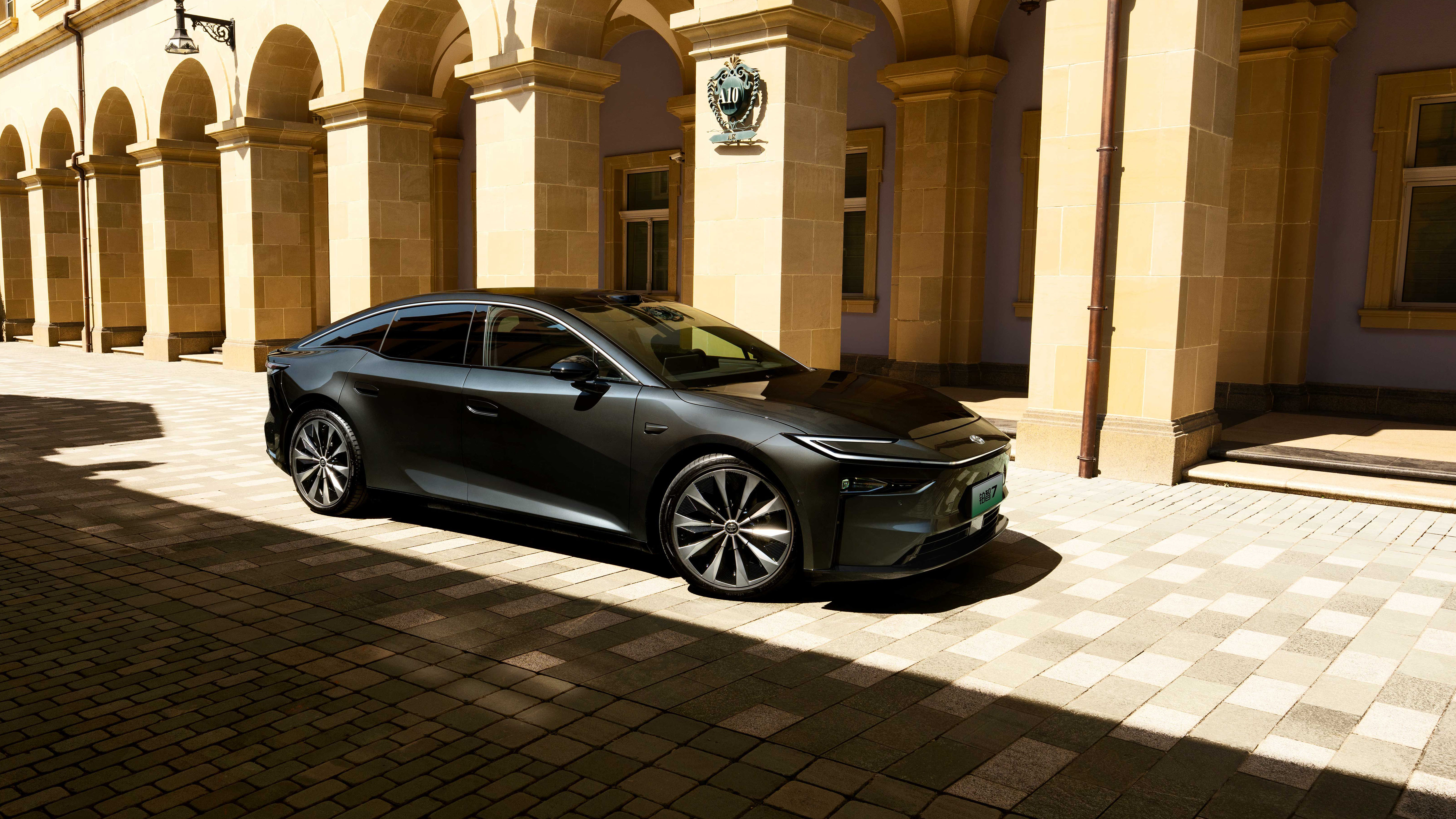 买特斯拉和丰田电车竟是同一批人铂智7预售用户画像曝光，核心信息一句话总结：铂智7