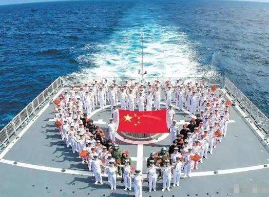 辽宁舰+四川舰双核心夹击！南海7国军演还没开场，中国已布下天罗地网。美日菲7国集