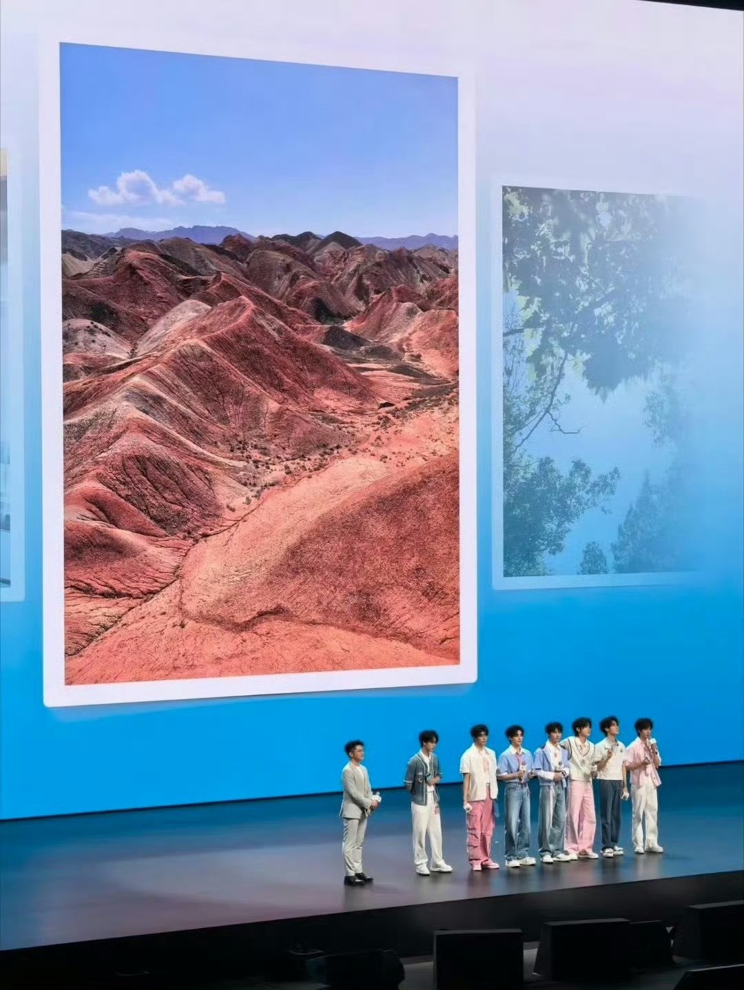 贺峻霖拍的七彩丹霞贺峻霖拍的丹霞贺峻霖拍的七彩丹霞 