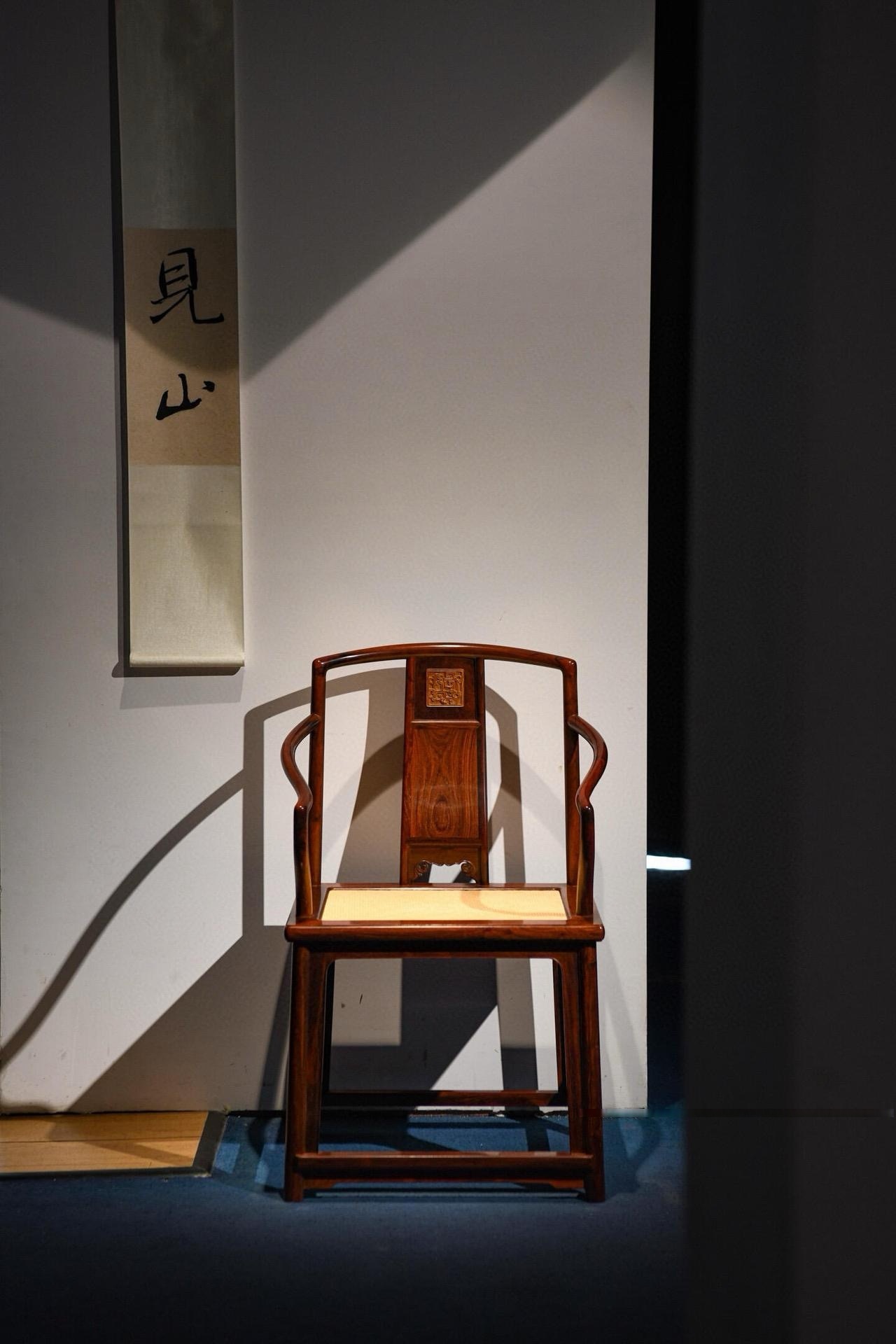 晚上美联储议息是吗？要是加息就乐呵了，要降息就会飙。虚席以待！ 