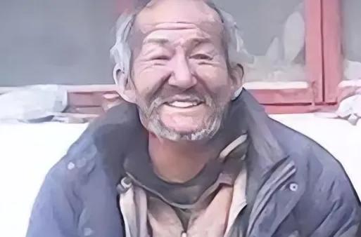 北京一流浪汉因无暂住证被送进收容所，填写籍贯时警察瞬间呆住“您就是大名鼎鼎的杞县