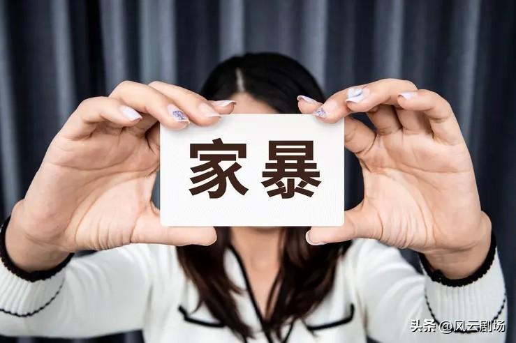 离婚其实是最坏的选择，对夫妻双方、孩子，甚至双方的父母，都是一场重大的打击。离婚