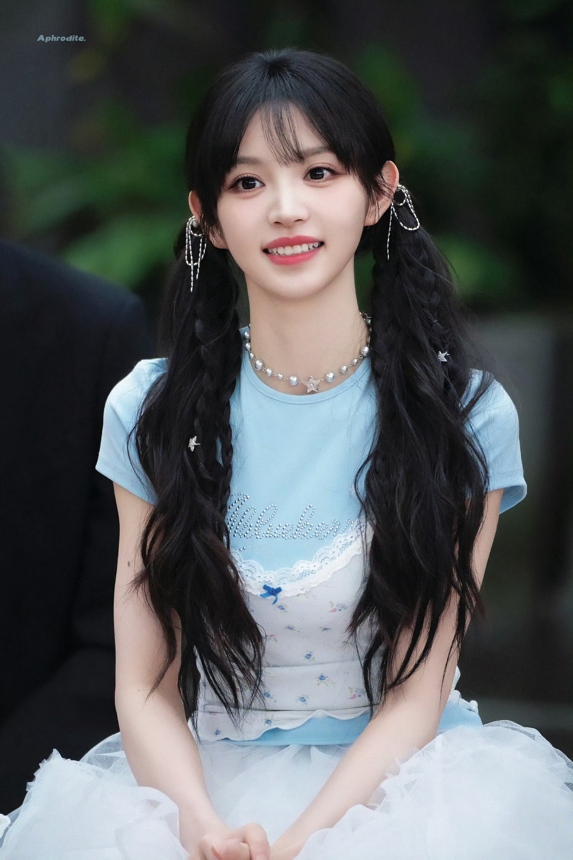 田曦薇春日少女感田曦薇蓬蓬裙田曦薇蓬蓬裙，春日少女感。哇哦好看 