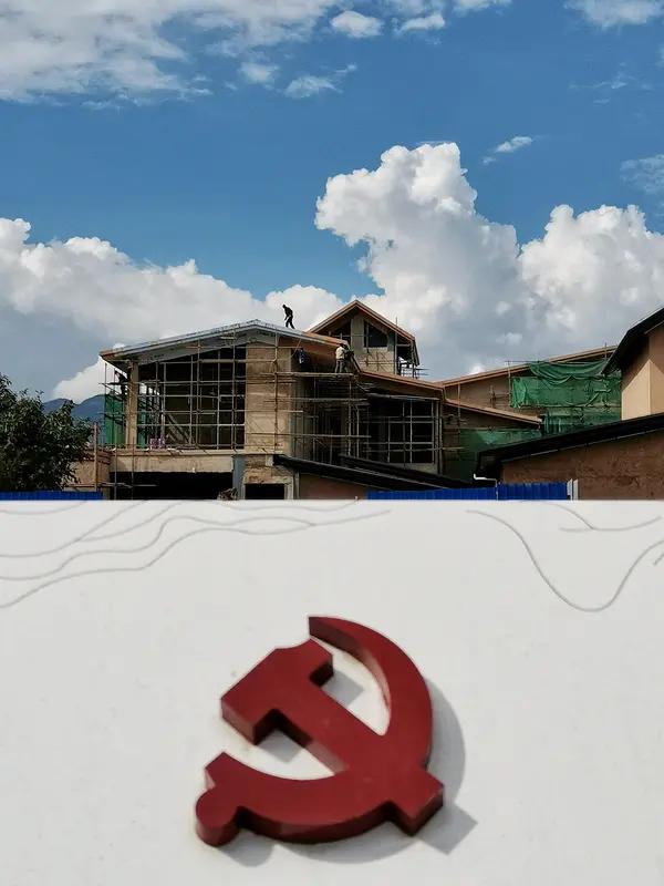 多快好省的建设社会主义
“鼓足干劲，力争上游，多快好省地建设社会主义”，这一口号