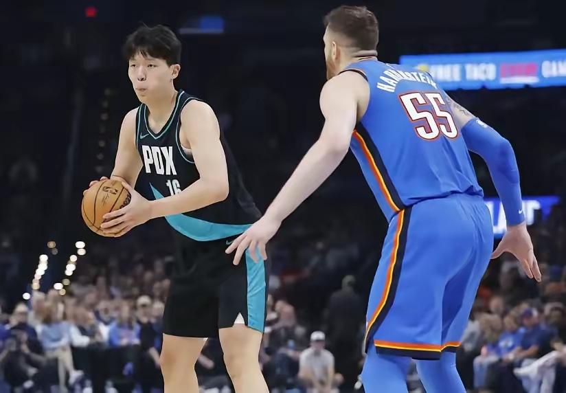 12月1日开拓者和雷霆这一战看得人有点闹心。开拓者最后115 - 123输了，咱