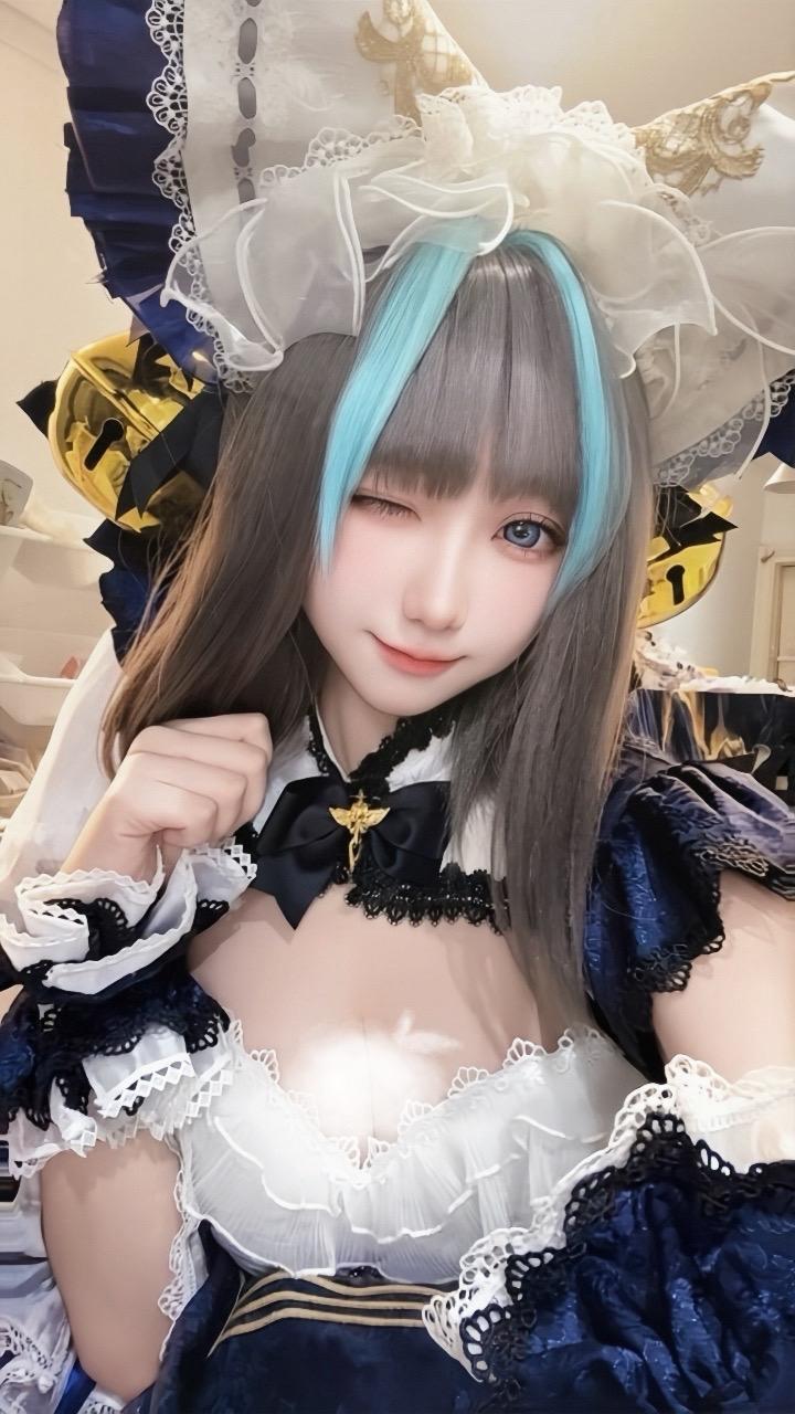 猫猫和猫猫和…猫猫？！