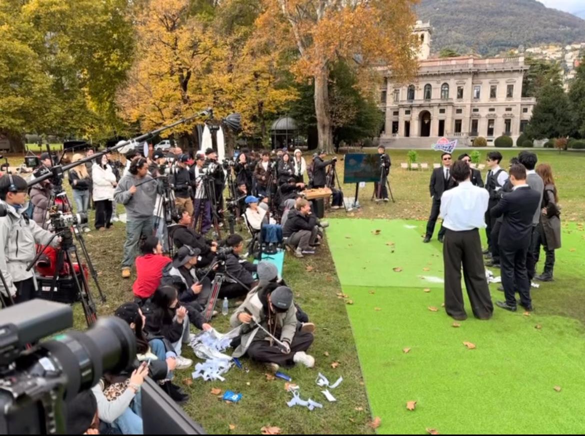 拍真人秀没想到阵势这么大，画面外好多工作人员，难怪总会听到很多笑声，还以为是后期