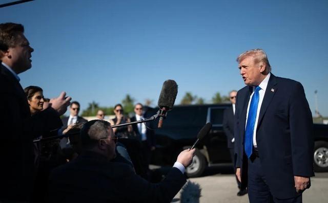 中美会谈结束沉默11天，特朗普突然宣布，中国将再买2000万吨大豆！
前段时间，