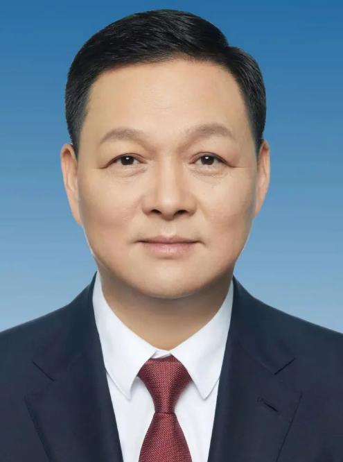 福建旅游发展集团党委副书记钟军被查，70年的副厅级干部，去年2月13日，他才被聘