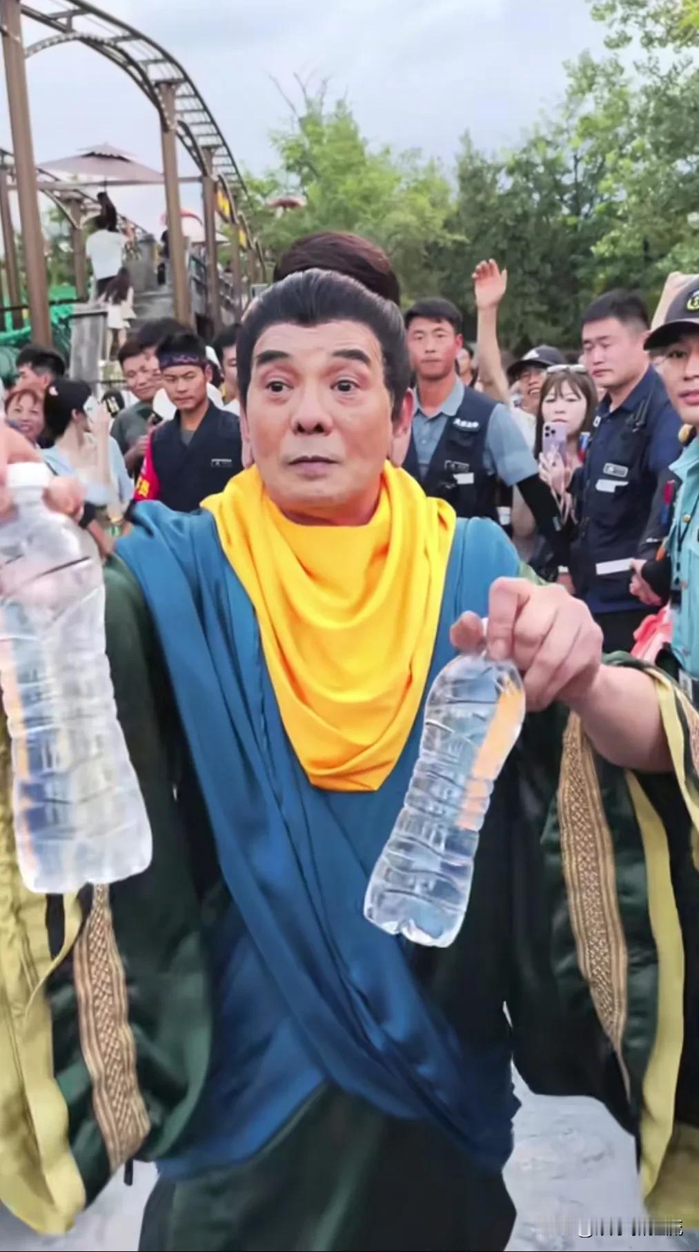 这位热情的大师说过最经典的一句台词是什么？
小编先来：北乔峰倒是说的过去，南慕容