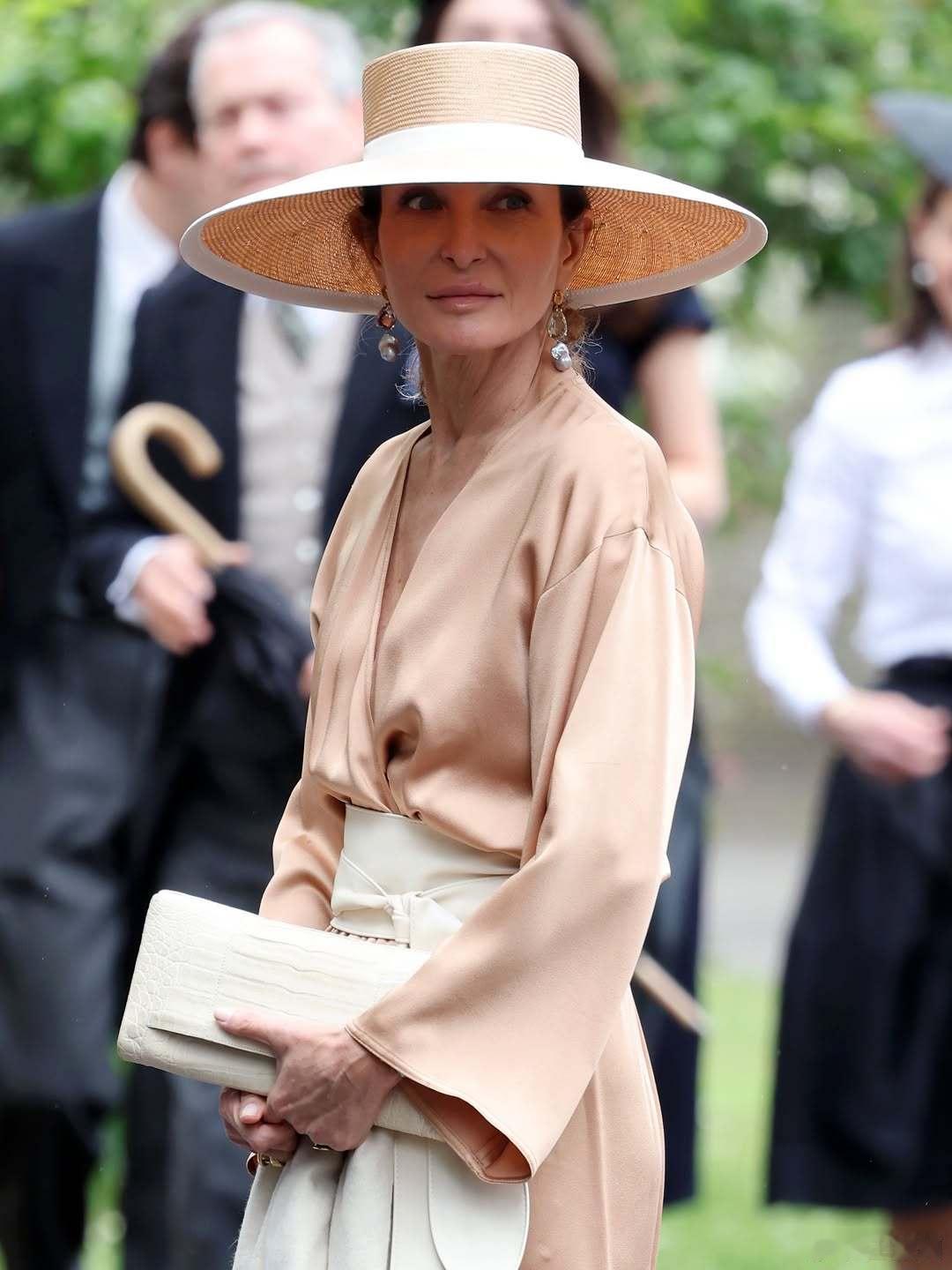 英国王室 🇬🇧安妮公主的阿姨已故玛格丽特公主的后代基本全员出动，斯诺登伯爵和
