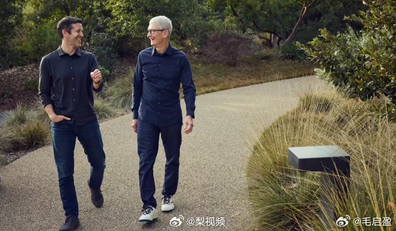 苹果新CEO首要任务苹果换CEO了。库克卸任，特努斯接盘。一个管供应链的走了，一