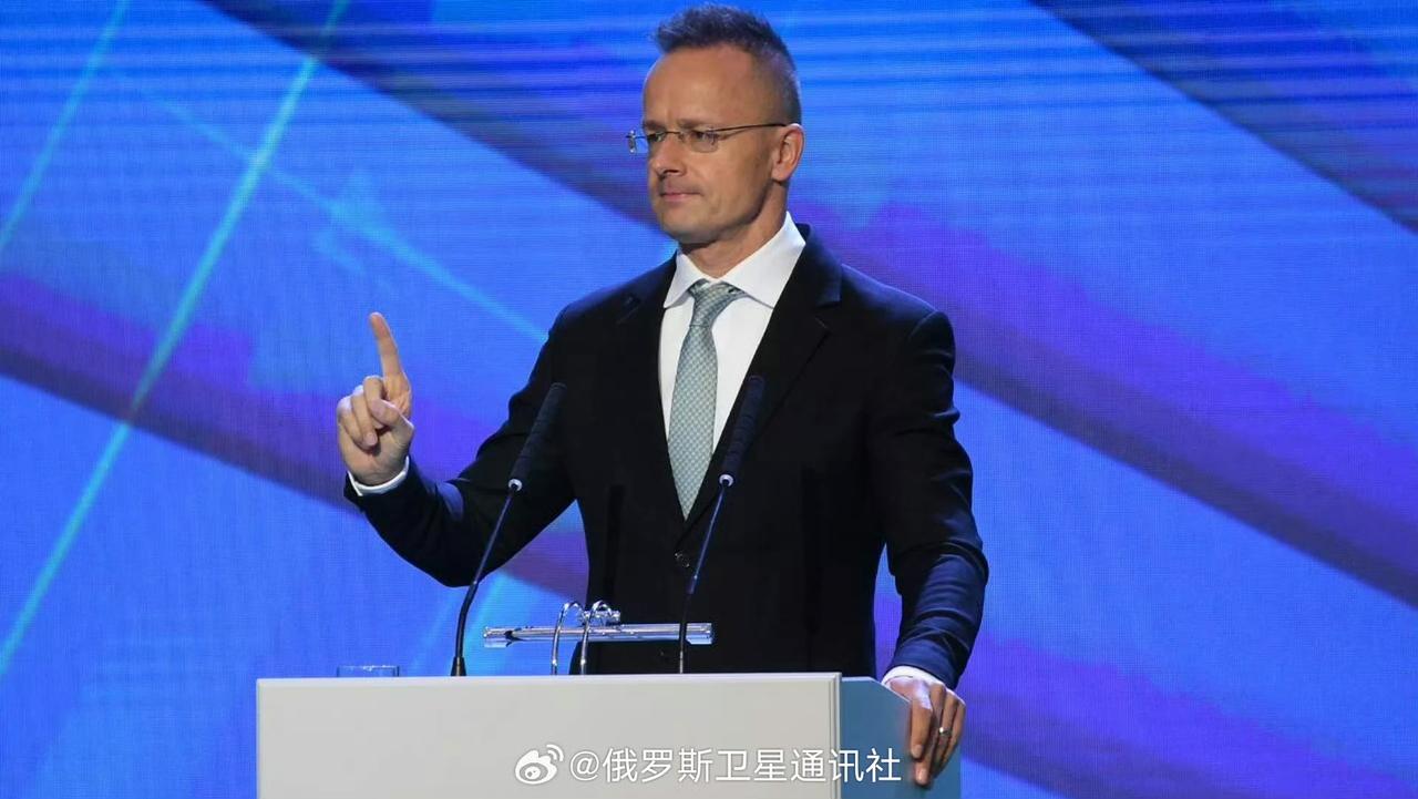 匈牙利大选越来越近了，民调大幅度落后的欧尔班加紧了对乌克兰的攻击，他们把一切的希