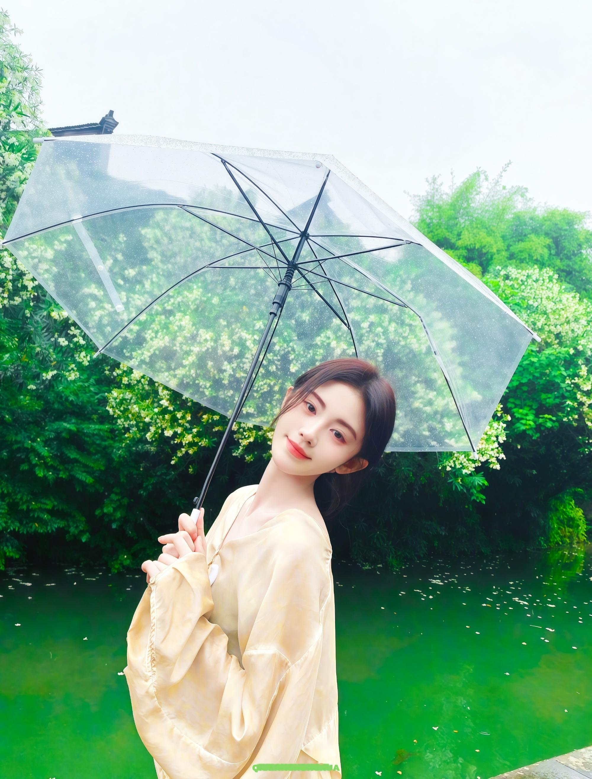 jjy鞠婧祎姜黎非jjy鞠婧祎千香冬天手好冷 想伸进你们的钱包里˵0𖥦0˵
