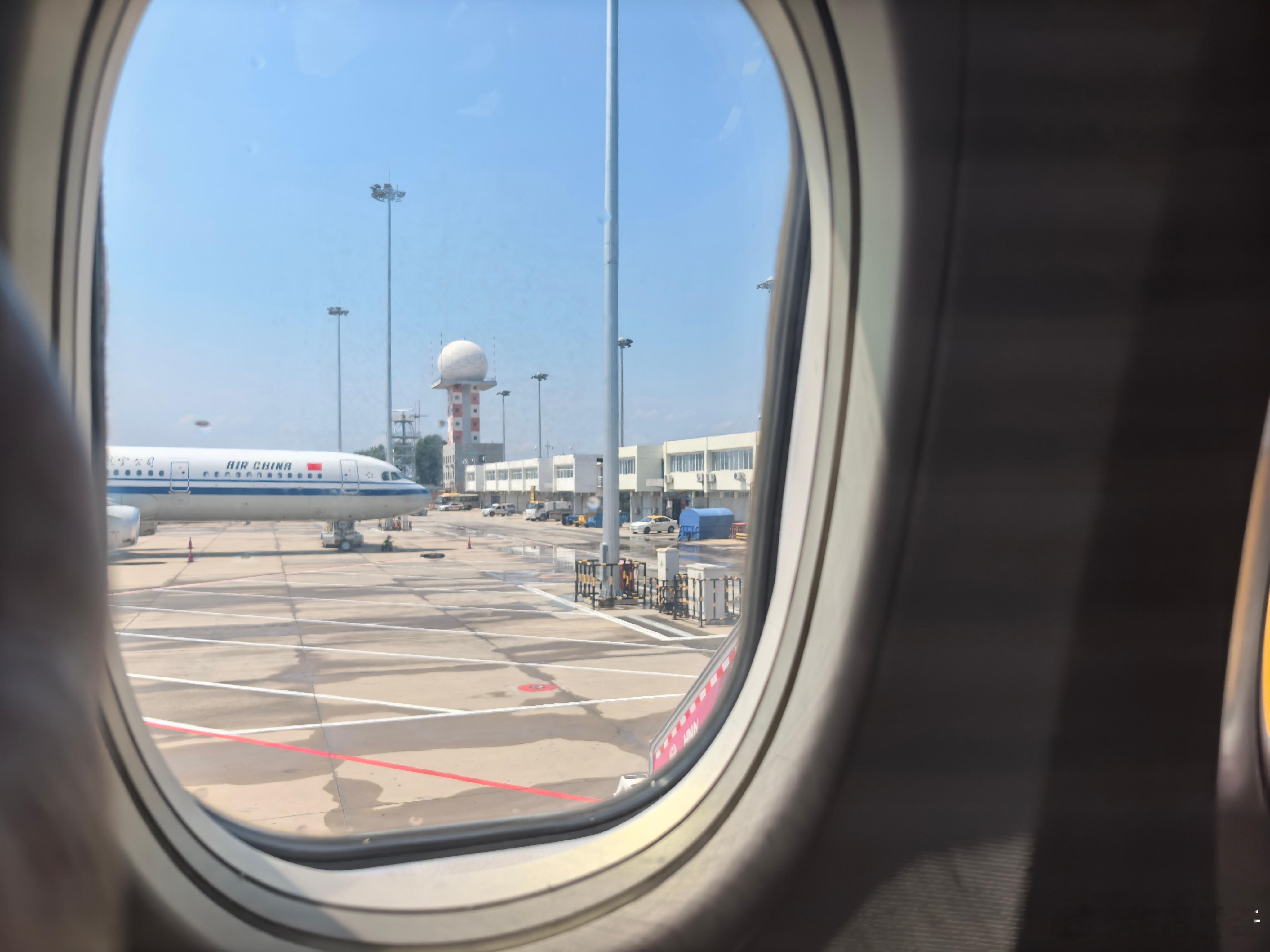 9.30的飞机✈️，延迟到现在 
