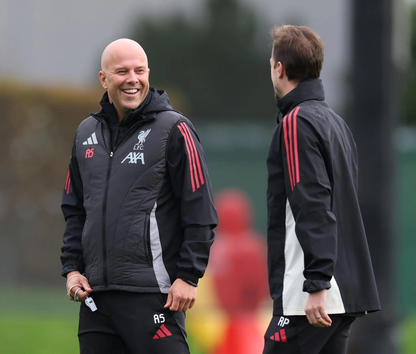 没有伊萨克和阿利松，琼斯参加了室外训练 ​​​​