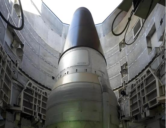 乌克兰笑了，俄罗斯所发射的“榛树”弹道导弹，所用技术居然是几十年前的，甚至有19