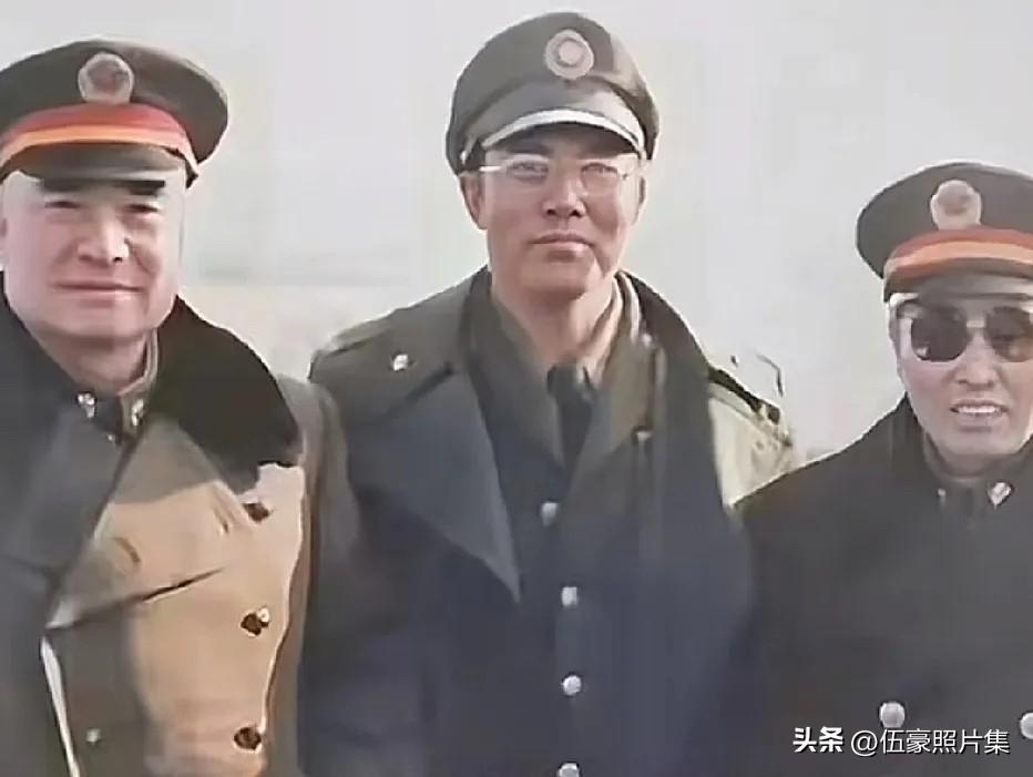 1989年10月25日，电影《大决战》第一部《辽沈战役》在辽宁锦州正式开机，图为