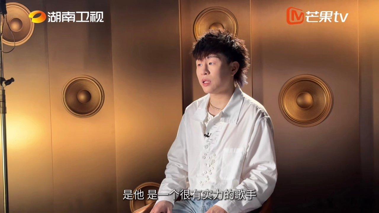 胡彦斌过得最紧张的一个生日歌手2026竞演氛围里庆生，胡彦斌内心紧张万分，同时被