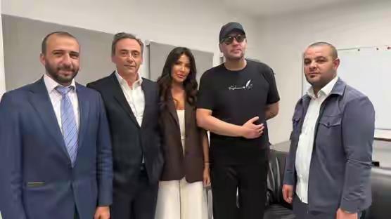 难以置信！
利比亚前领导人卡扎菲之子获释

据沙特阿拉伯卫星电视台等媒体报道，黎