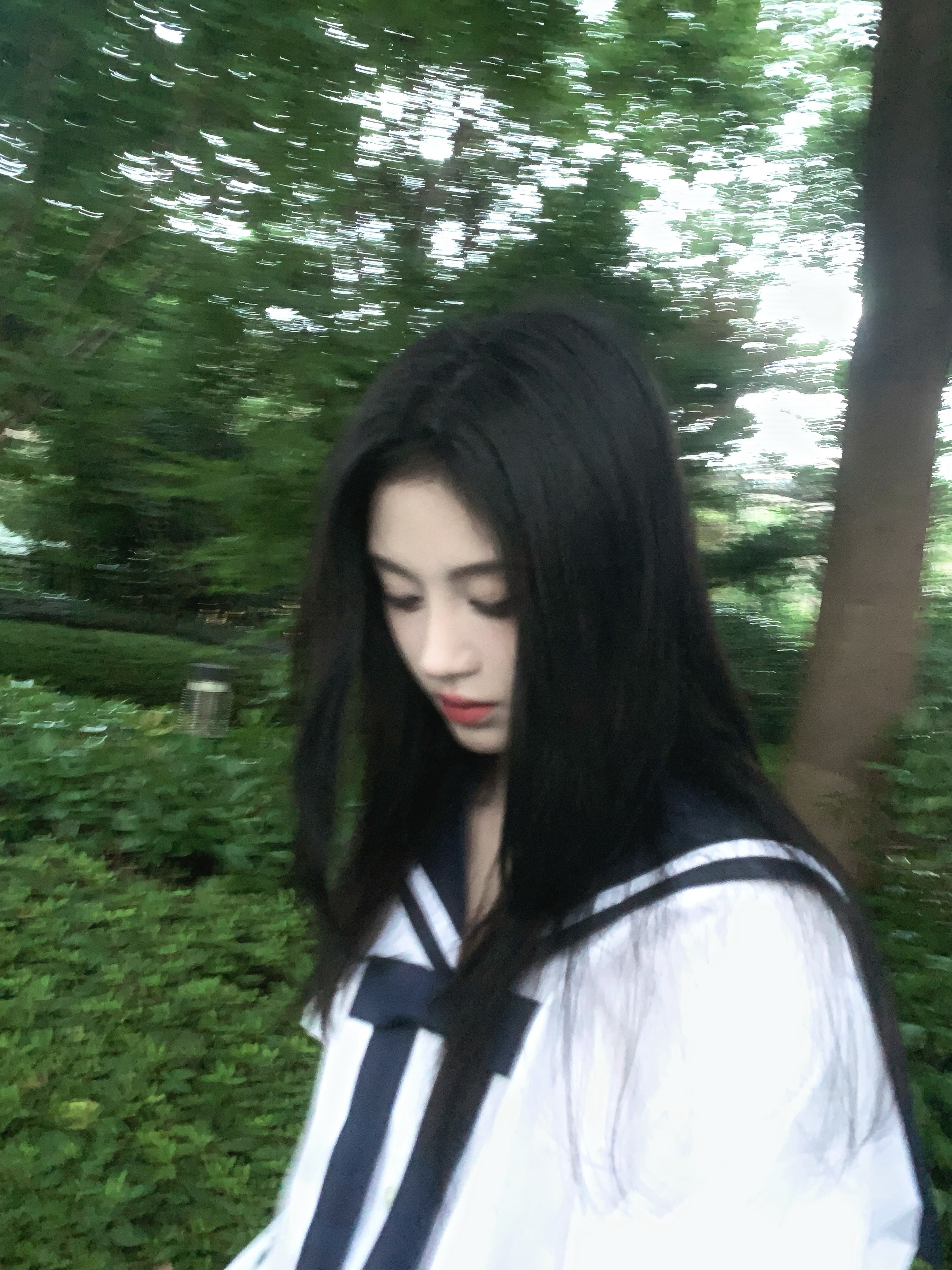 鞠婧祎棋局变装 在复制粘贴的时代，你是手写的诗