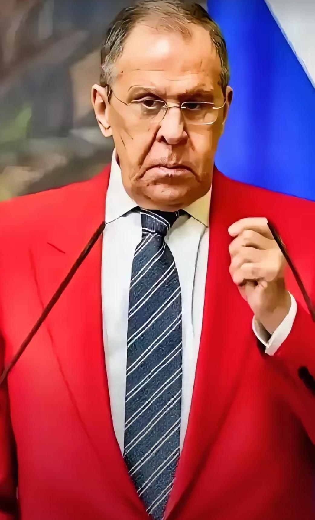 俄罗斯外长拉夫罗夫突然宣布了: 2026年2月10日，俄罗斯外长拉夫罗夫宣布，俄