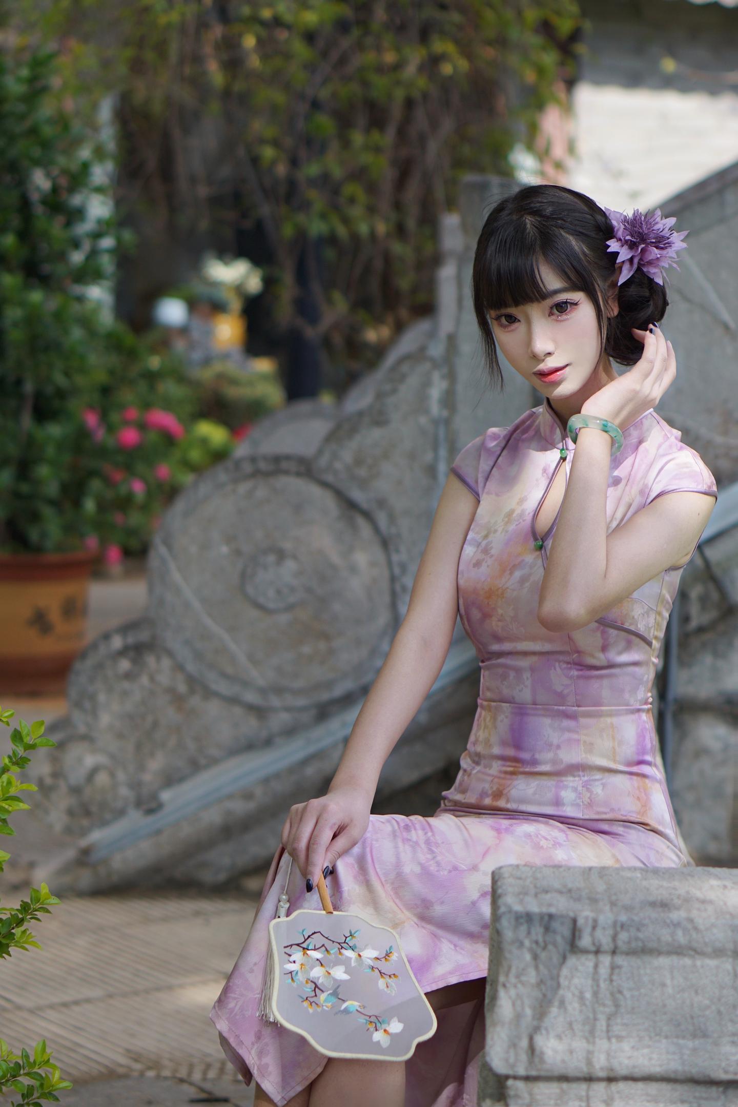满园春色美如画