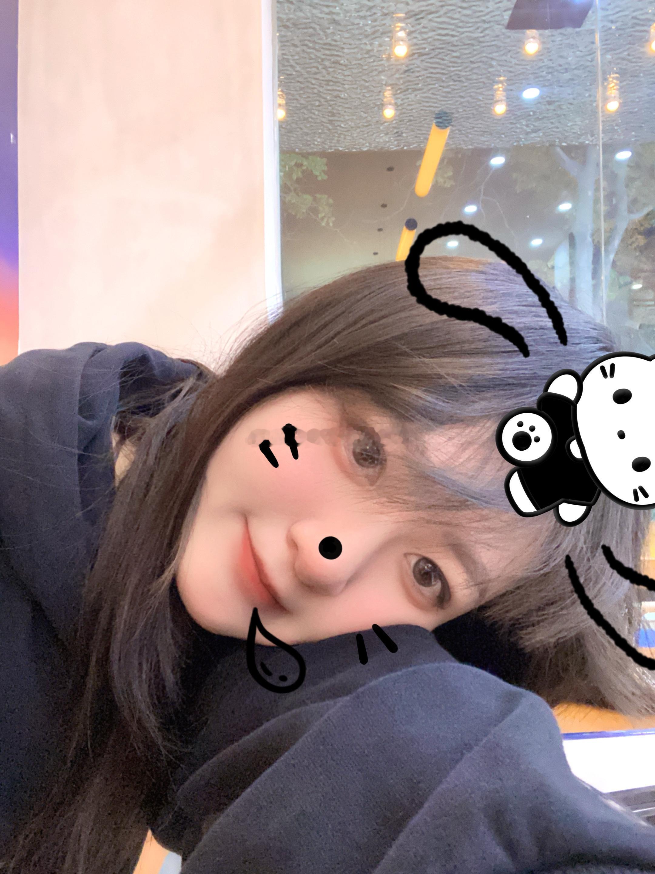 永远向前看 坚定自己的选择 不要后悔 不要后悔 在你当时选择的时候一定是下了很大