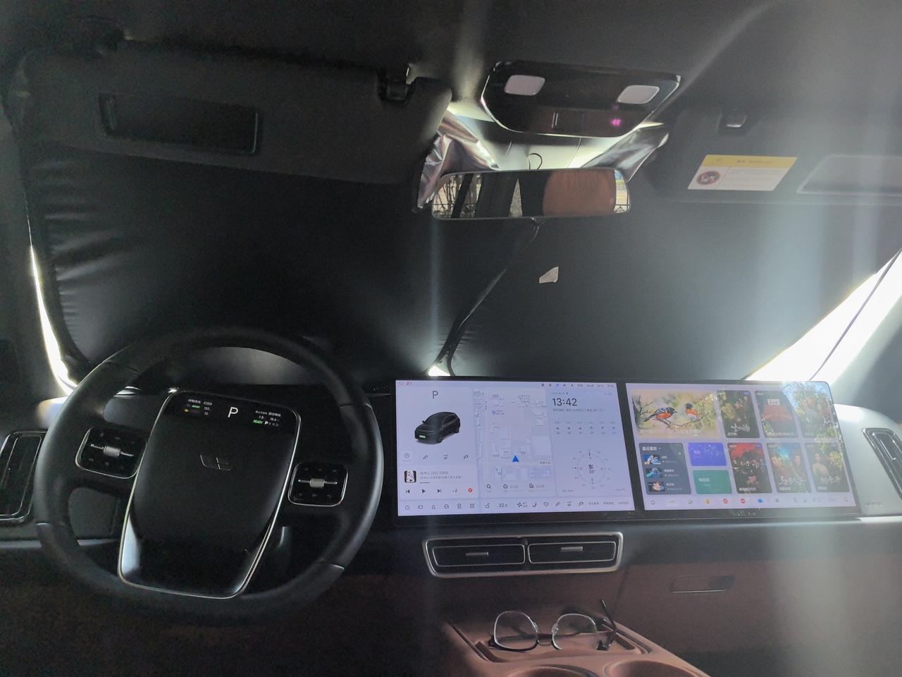 午休，来个床垫就完美了[呆无辜]【来自懂车帝车友圈】