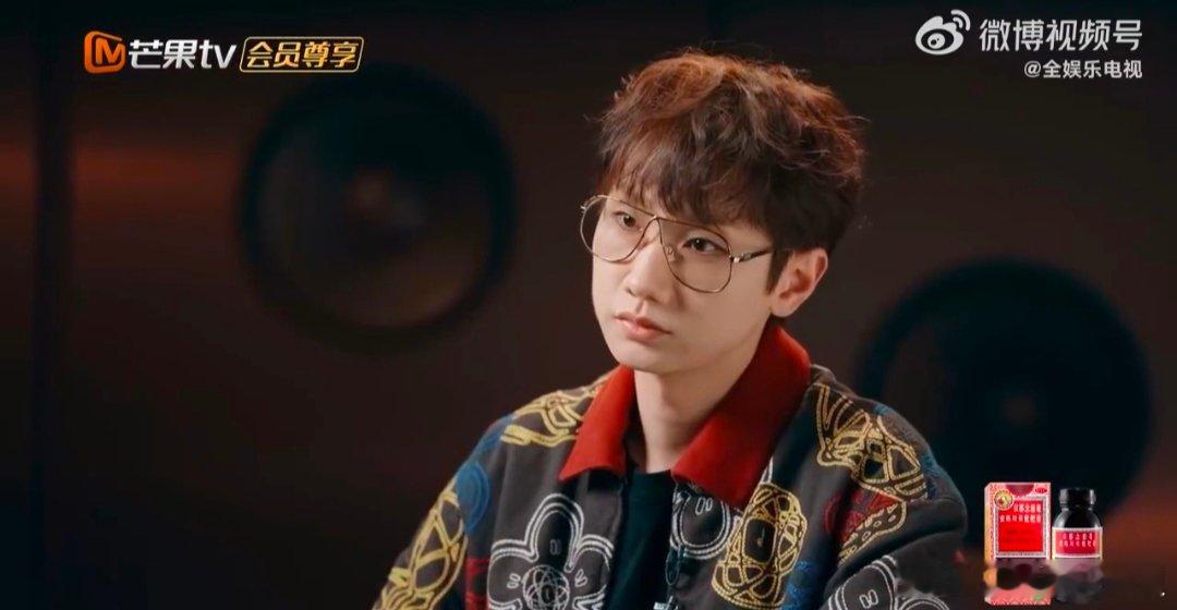 揭秘爆款诞生！汪苏泷坦言《像晴天像雨天》火遍全球，多亏《难哄》剧集的完美适配～ 