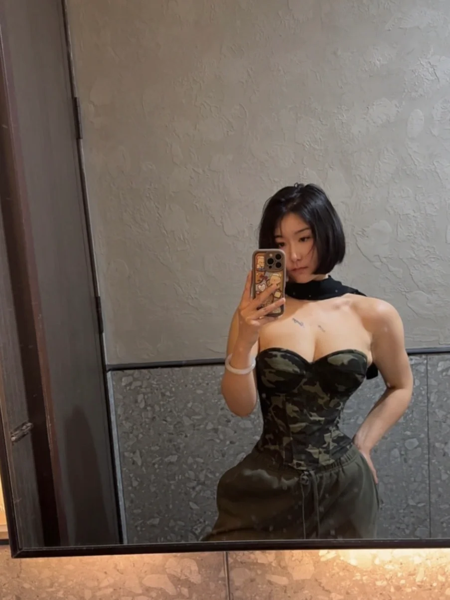 肩膀借你靠