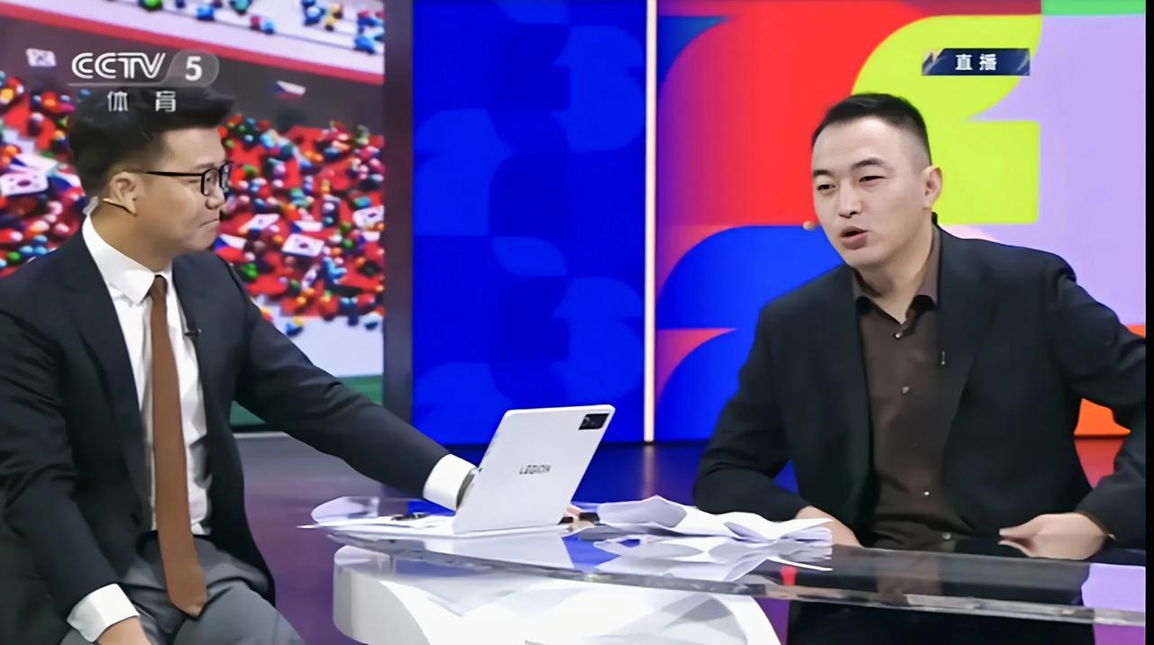 世界杯首日冯潇霆出现巨大失误，一句“咱们韩国队”让球迷意难平
世界杯才刚开始，解
