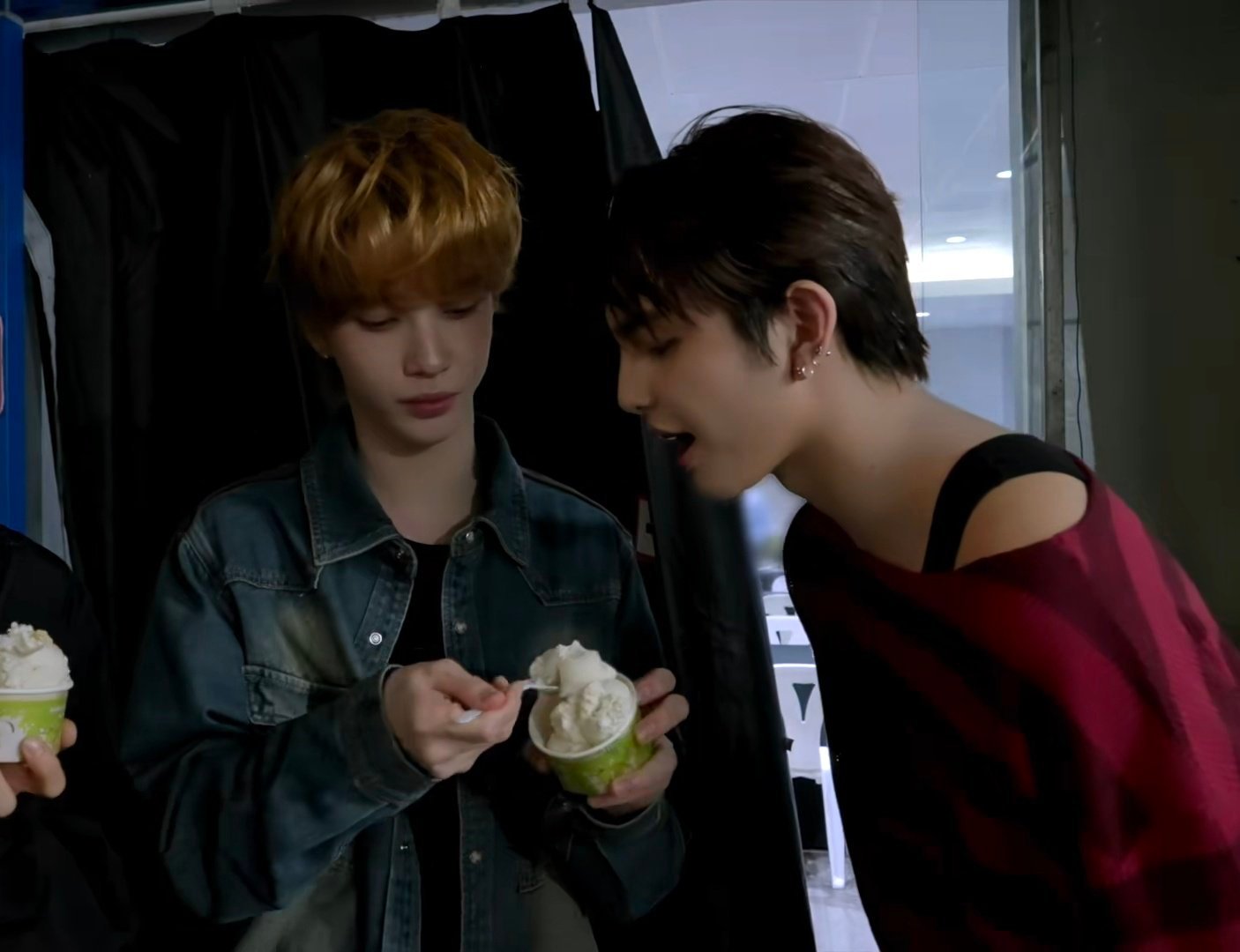 亲爱的哈如塔，交换位置可以吗 