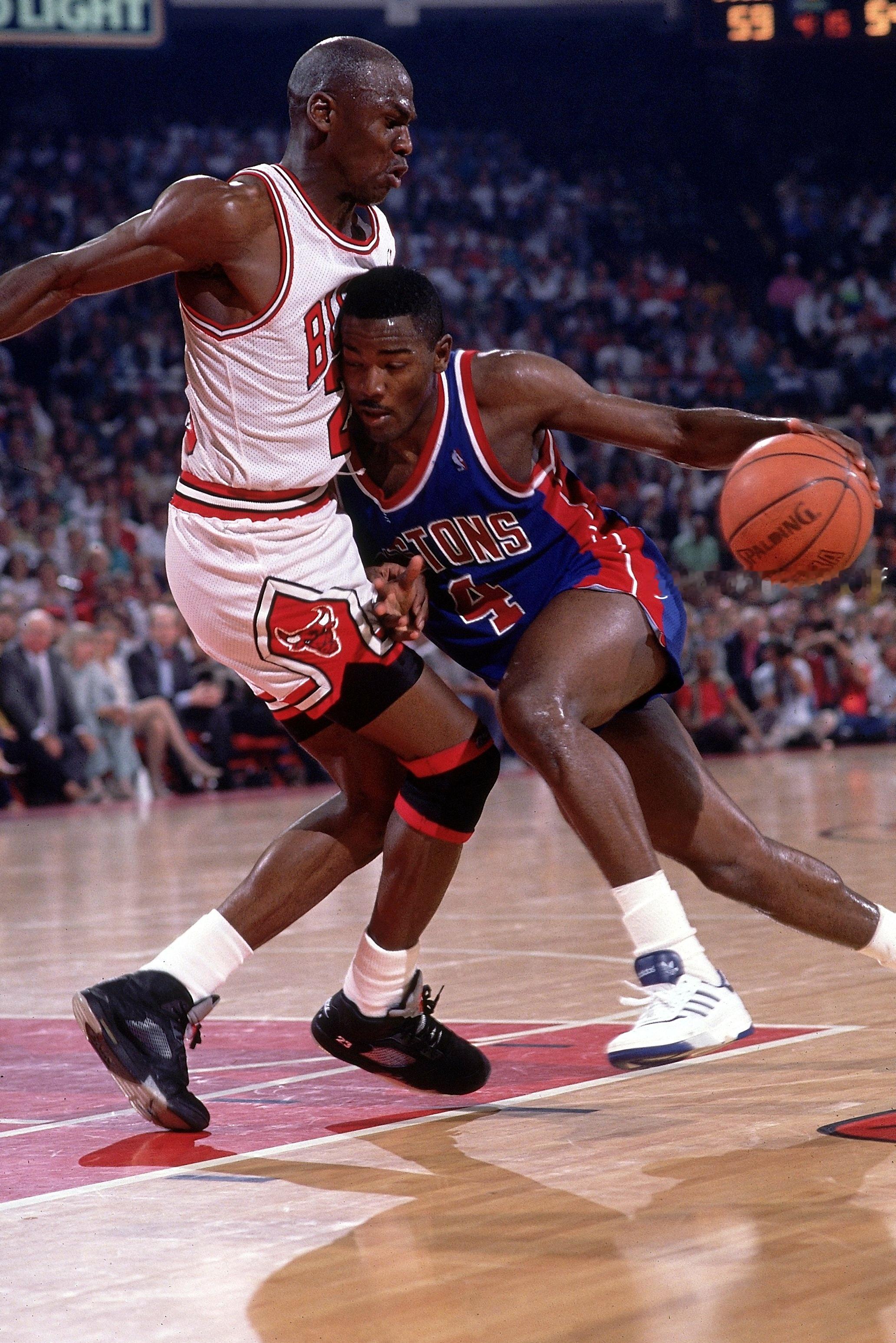 Joe Dumars Vs. Michael Jordan 1990nba乔丹乔