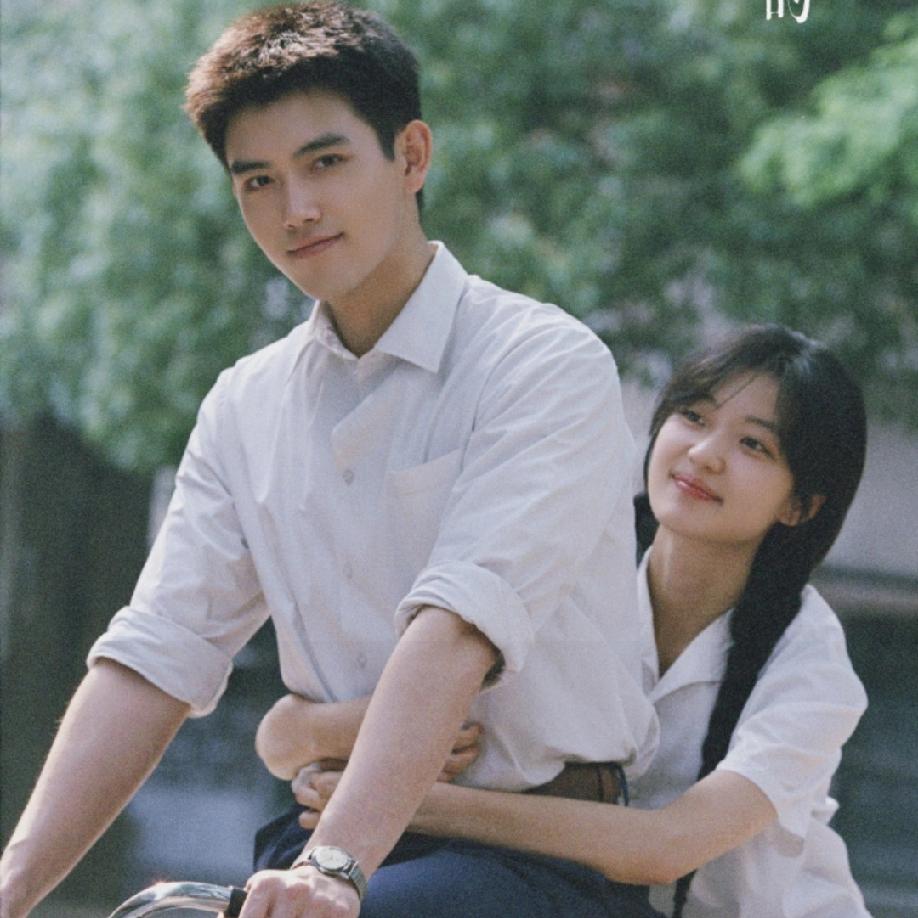 陈凯歌当年拍《妖猫传》
硬砸了十几个亿
找了一堆大牌老戏骨给亲儿子陈飞宇当绿叶，