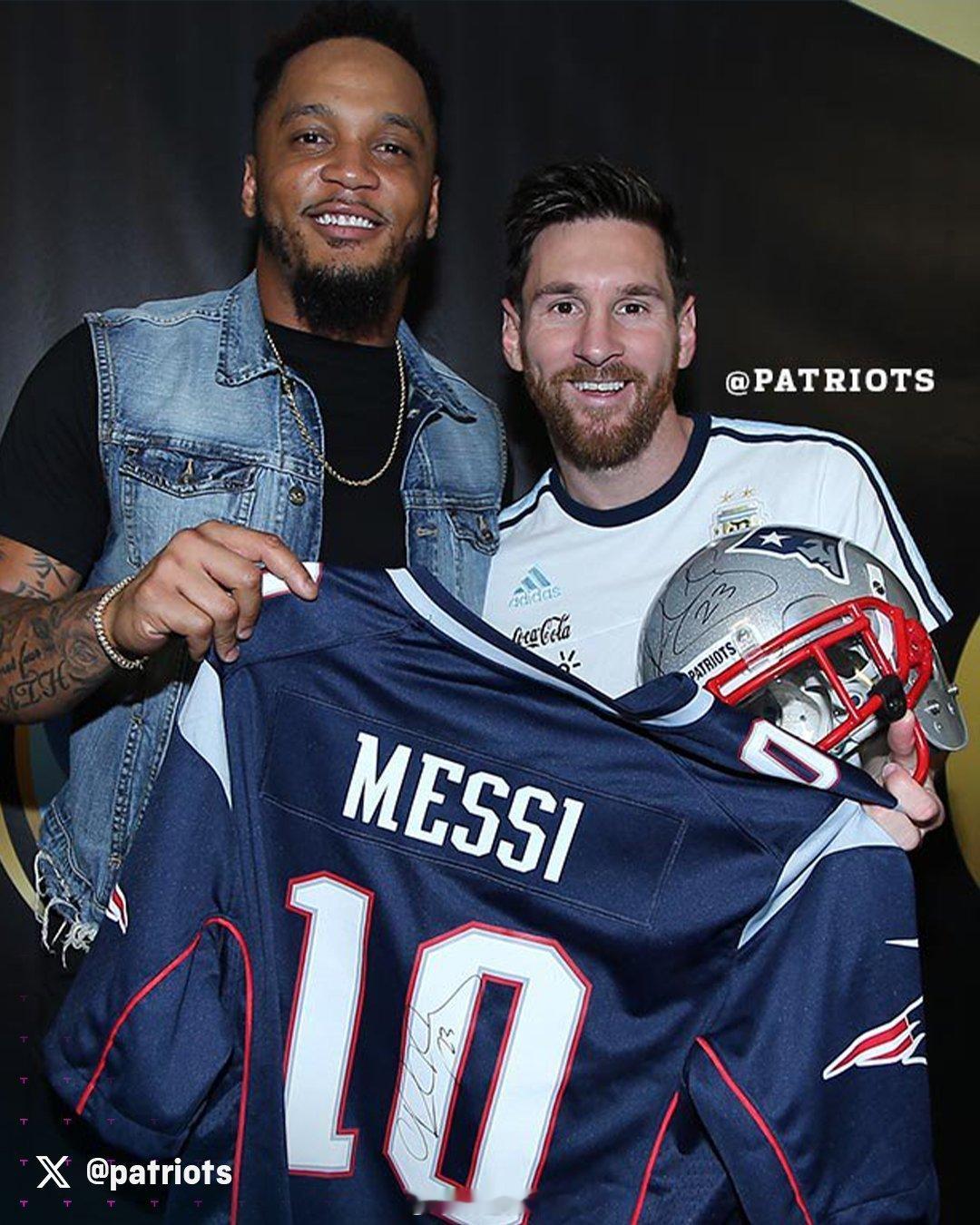 超级碗 爱国者队已经知道梅西会在2026年超级碗决赛中站在他们这边😅 