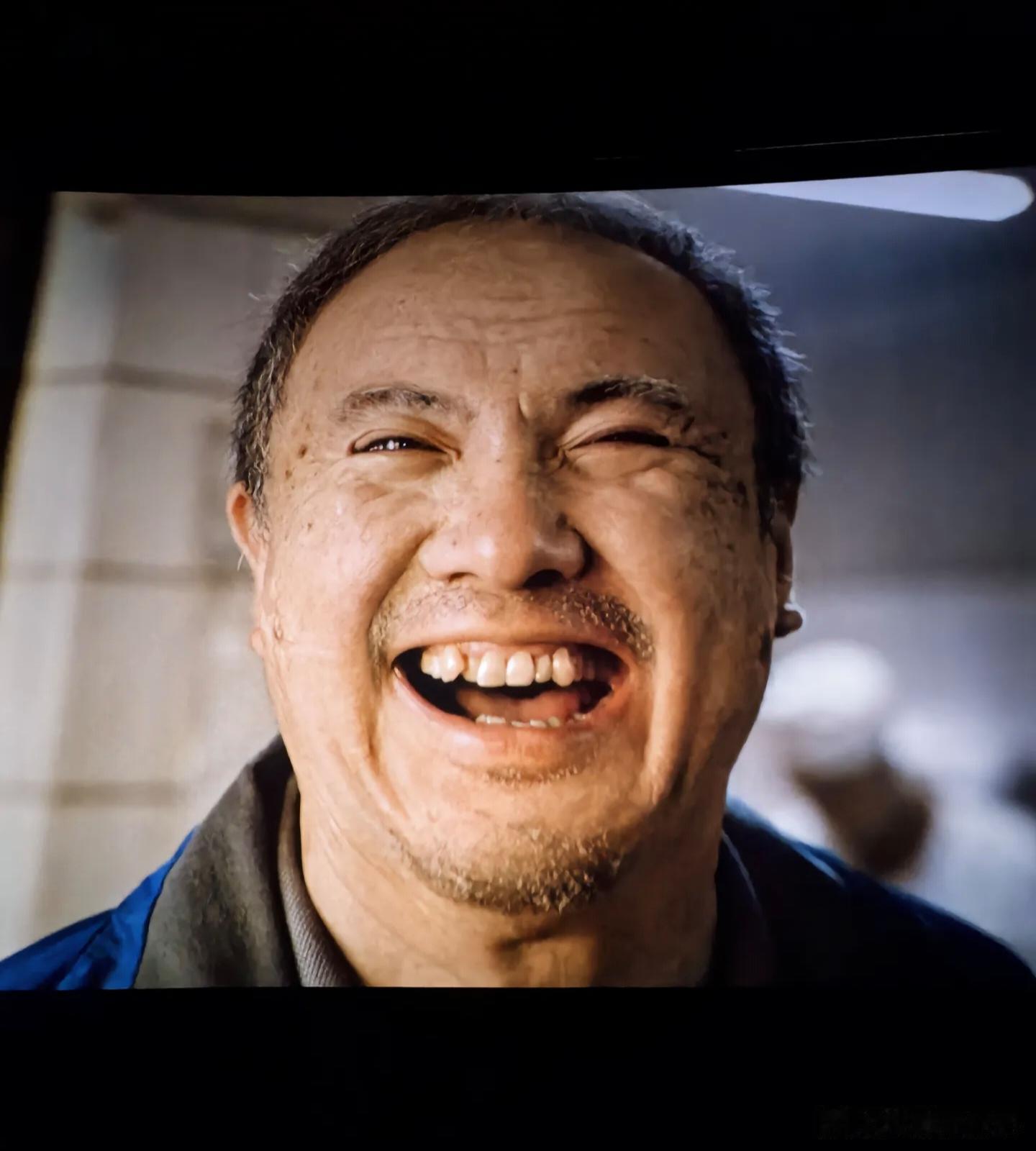 龙餐馆最大的败笔就是选角沈腾这个角色明眼人都看得出来是给徐峥定制的，不是徐峥出事