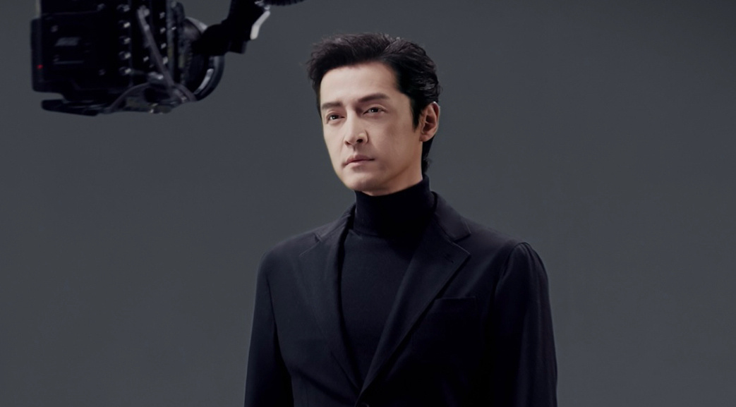 胡歌状态好能打 胡歌的状态也太能打了，镜头特写里轮廓清晰紧致，多角度怼脸都无死角