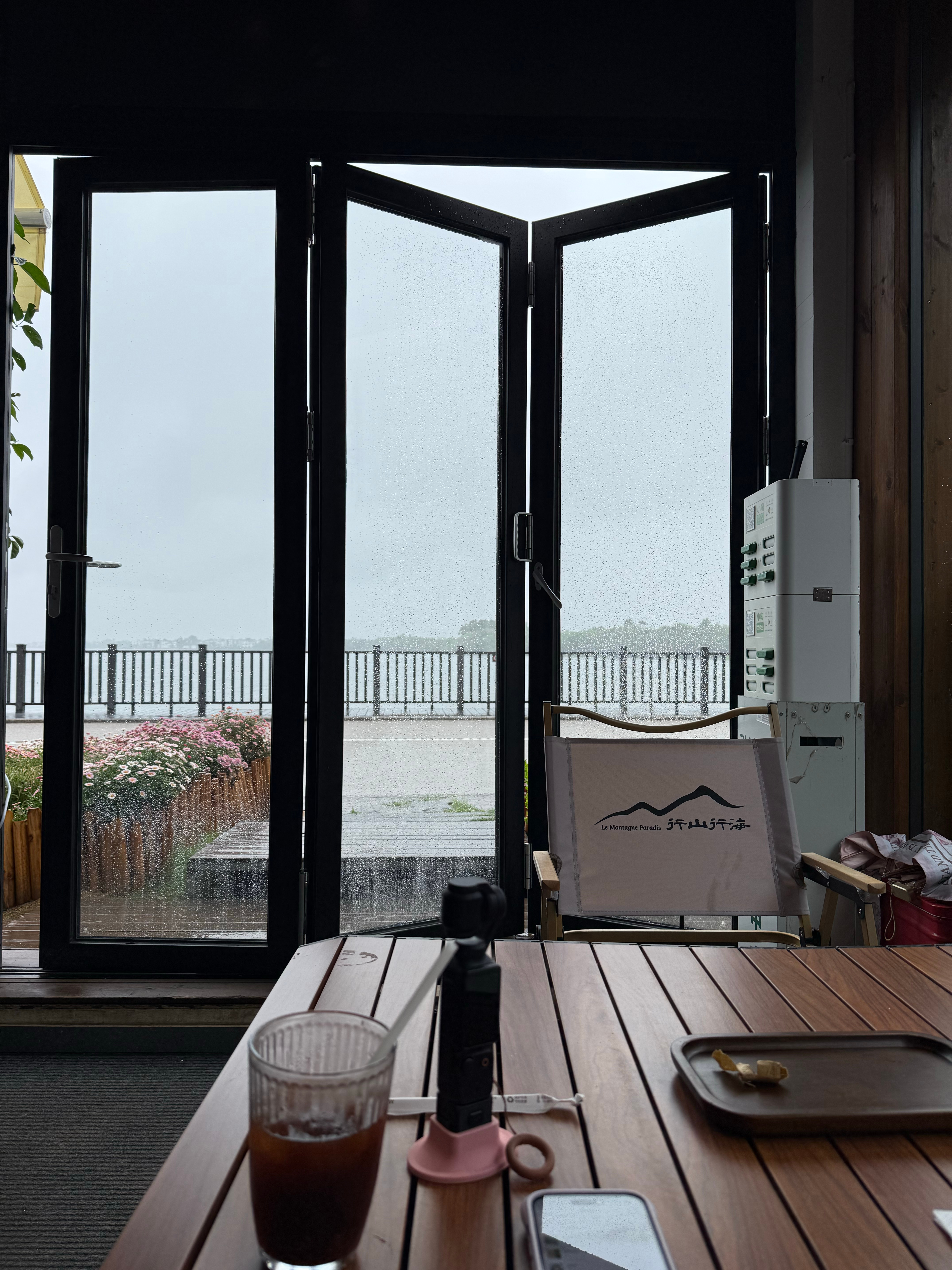 好像要下好几天的雨 但也挺惬意的 正在想要在大理住几天[抱抱]  ​​​
