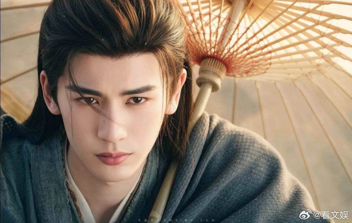 谢征正宫的地位外室的做派 谢征难哄是假开心是真 难哄是保护色，开心才是真心话！谢