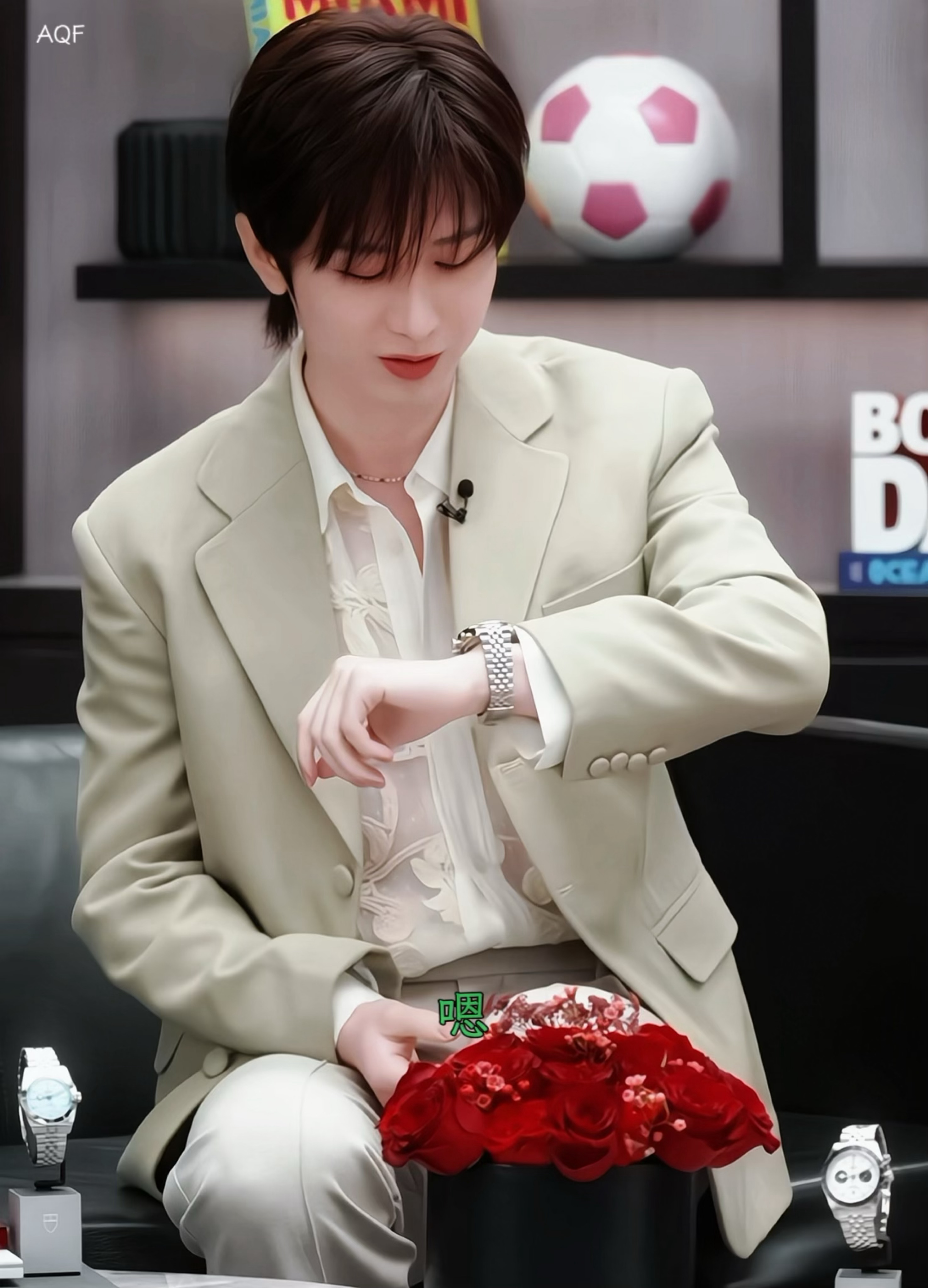 一组可爱的live图就爱这磁性又可爱的声线